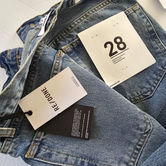 RE/DONE High Waist Tapered Leg Vintage Inspired Jeans Size 28 Mid Wash B… - Picture 9 of 11